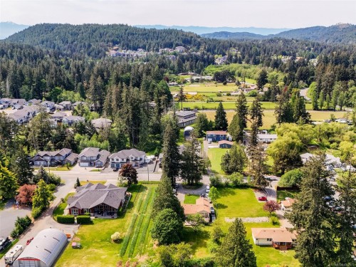 948 Latoria Rd, Langford, BC 