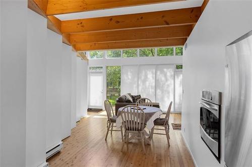 2 Hazel Ave, Matlock, MB 