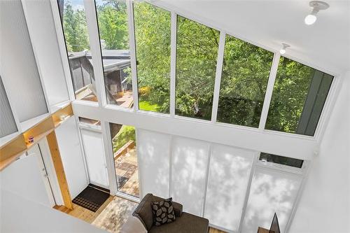 2 Hazel Ave, Matlock, MB 