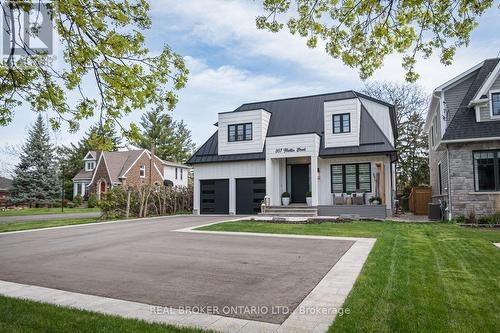 307 MARTIN STREET  Milton, ON L9T 2R7