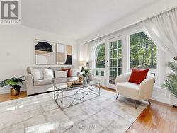 60 TANGLE BRIAR WAY Toronto, ON M2J 2M4