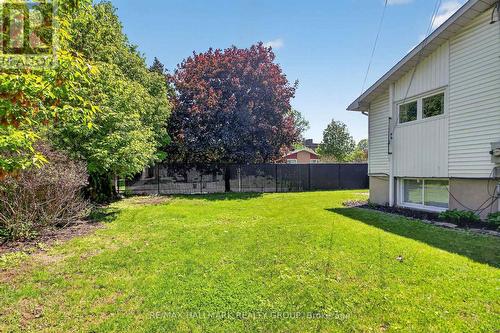 1865 Arizona Avenue, Ottawa, ON 