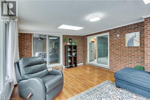 4542 Avenue Road, London, ON 