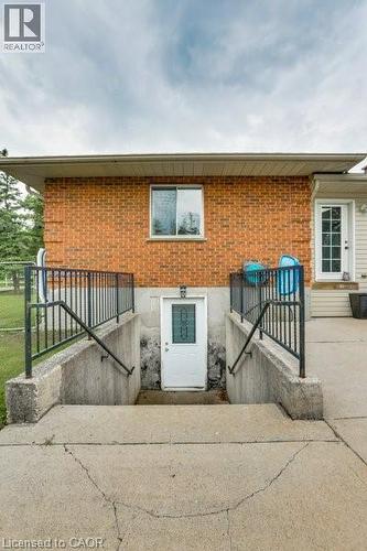 4542 Avenue Road, London, ON 