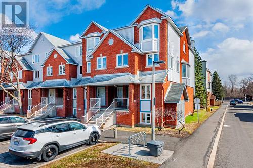442 Briston Private, Ottawa, ON 