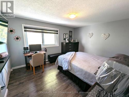 49 - 110 Deveron Crescent, London South (South T), ON 