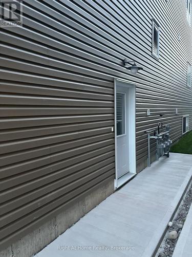 576C Guelph Street, Kitchener, ON 
