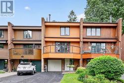 D - 3 BIRCHDALE AVENUE  Ottawa, ON K2H 5A1