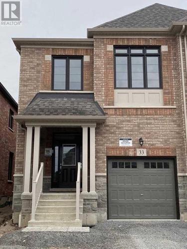 33 Macpherson Street, Whitby, ON 