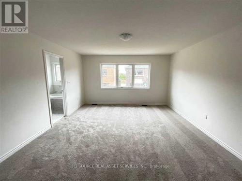 33 Macpherson Street, Whitby, ON 