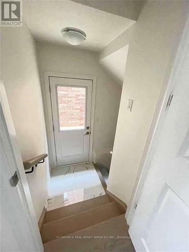 33 Macpherson Street, Whitby, ON 