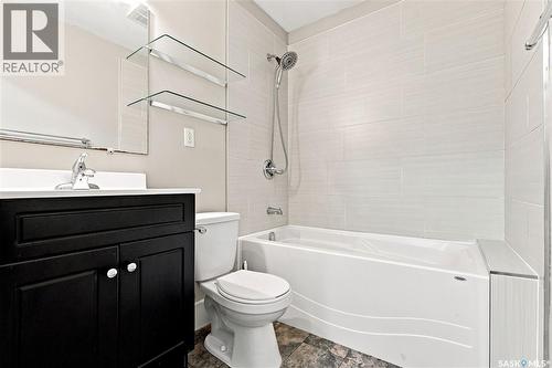 2118 Clarence Avenue S, Saskatoon, SK 