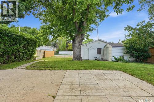 2118 Clarence Avenue S, Saskatoon, SK 