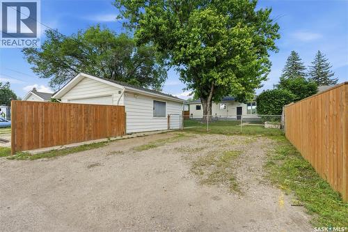 2118 Clarence Avenue S, Saskatoon, SK 