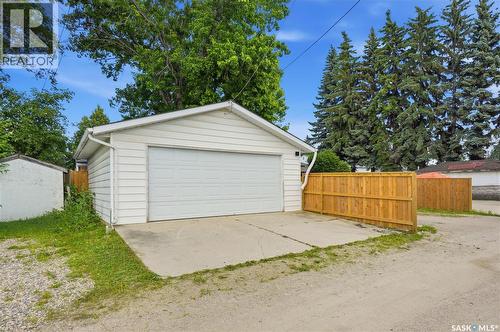 2118 Clarence Avenue S, Saskatoon, SK 