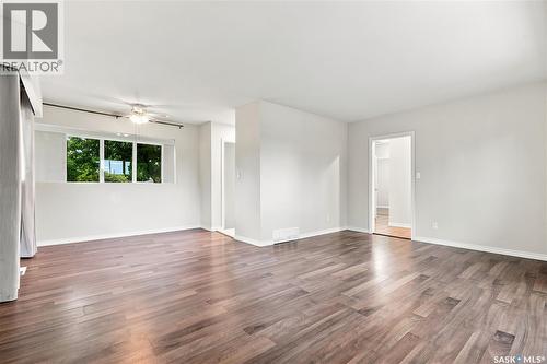 2118 Clarence Avenue S, Saskatoon, SK 