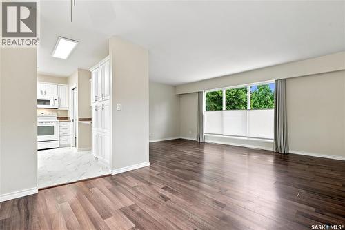 2118 Clarence Avenue S, Saskatoon, SK 