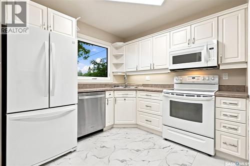 2118 Clarence Avenue S, Saskatoon, SK 