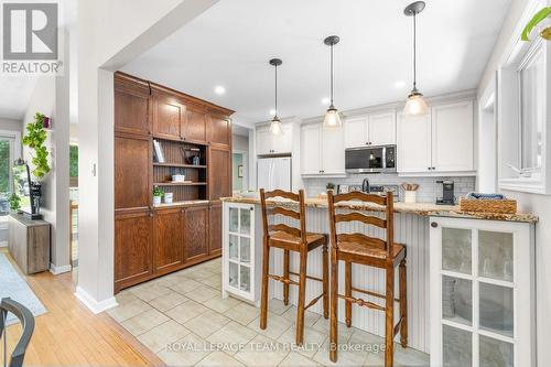 2296 Kay Street, Ottawa, ON 