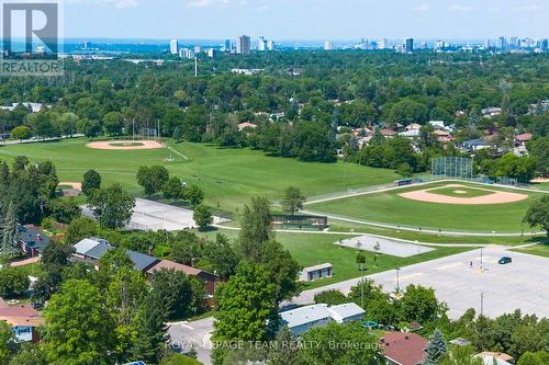 2296 Kay Street, Ottawa, ON 