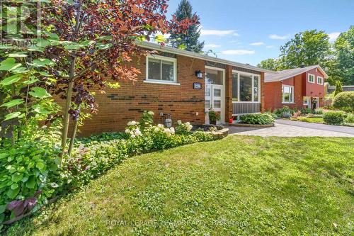 2296 Kay Street, Ottawa, ON 