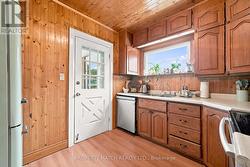 Kitche n - 