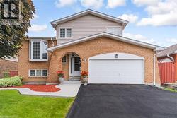 37 BLACKTHORN Lane Brampton, ON L6V 3K7