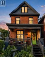 26 CAMPBELL Avenue  Hamilton, ON L8L 2N1