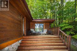 Cedar Deck with lake views - 