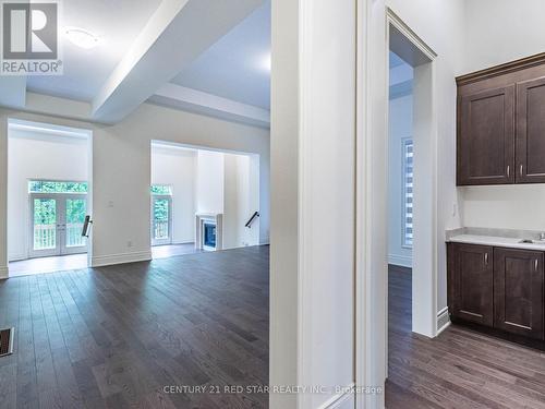 192 FARRELL ROAD , Vaughan, Ontario L6A 0H9 5