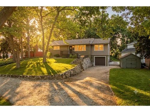 743 Errol Road EAST Sarnia, ON N7V 2G6