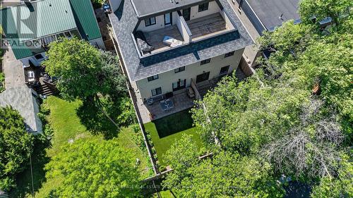 6 Iroquois Avenue, Mississauga, ON 