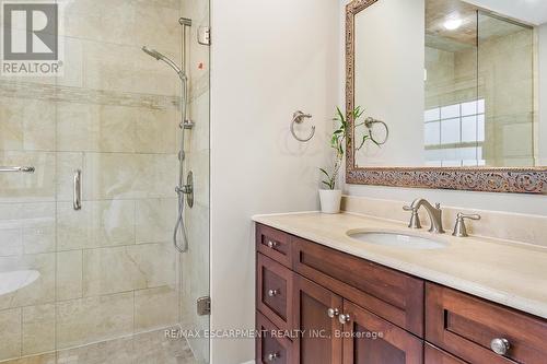 996 Cresthampton Lane, Mississauga, ON 
