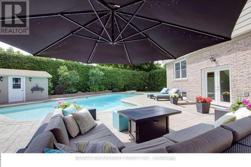 996 Cresthampton Lane, Mississauga, ON 