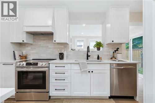 1414 Dewbourne Crescent, Burlington, ON 