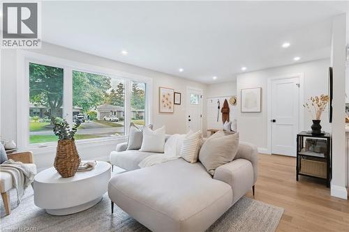 1414 Dewbourne Crescent, Burlington, ON 