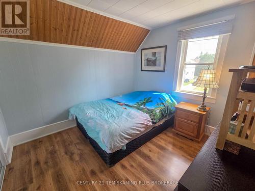 75 Fifth Avenue, Englehart, ON 