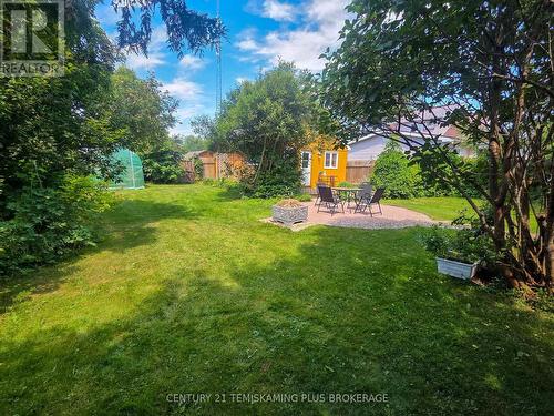 75 Fifth Avenue, Englehart, ON 