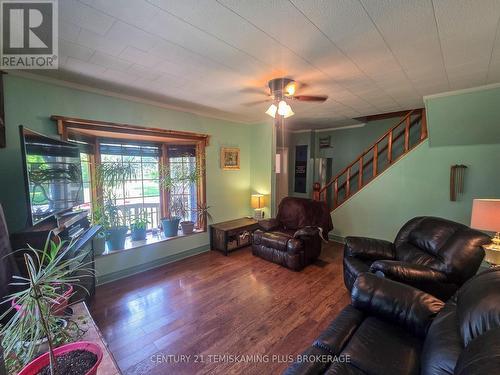 75 Fifth Avenue, Englehart, ON 