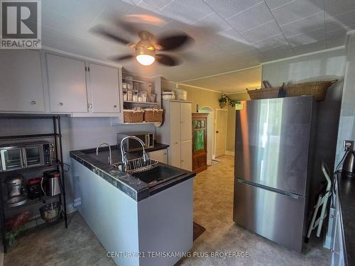 75 Fifth Avenue, Englehart, ON 