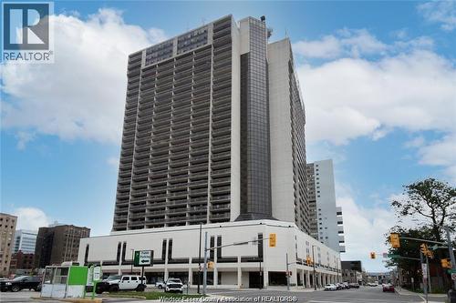 150 PARK STREET West Unit# 1505  Windsor, ON N9A 7A2