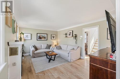 43 Woodbridge Road, Hamilton, ON 