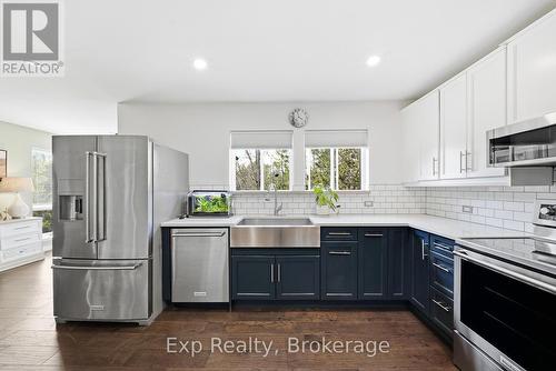 1852 Stockdale Road, Quinte West (Murray Ward), ON - Indoor Photo Showing Kitchen With Upgraded Kitchen