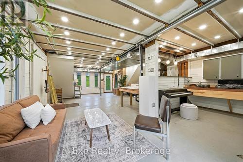 1852 Stockdale Road, Quinte West (Murray Ward), ON - Indoor