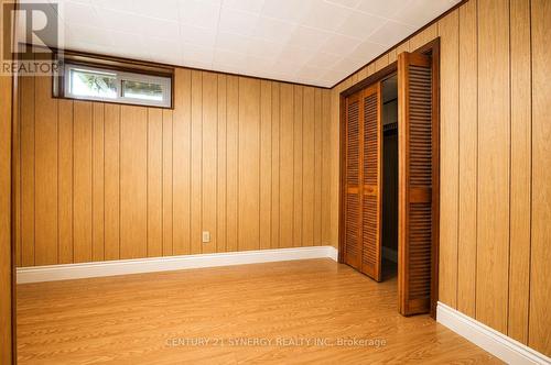 2148 Iris Street, Ottawa, ON 