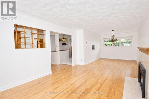 2148 Iris Street, Ottawa, ON 