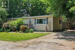 17 CASSELL LANE Rideau Lakes, ON K7A 4S5
