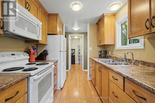 17 Cassell Lane, Rideau Lakes, ON 