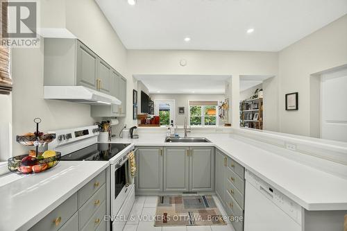 68 Upper Lorne Place, Ottawa, ON 