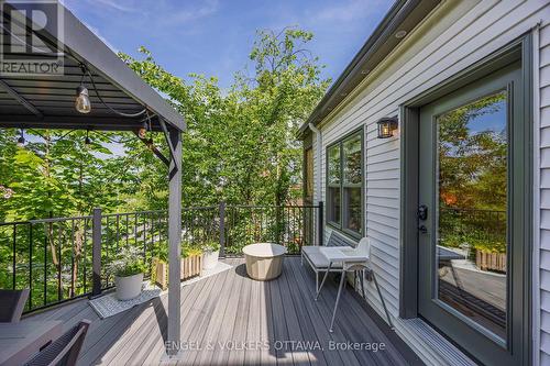 68 Upper Lorne Place, Ottawa, ON 